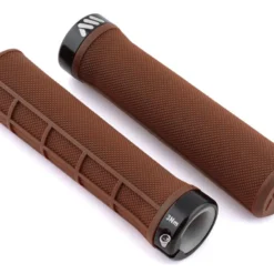 All-mountain-style All Mountain Style Berm Grips (Gum) (135mm)